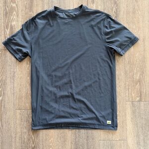 Vuori strato tech tee